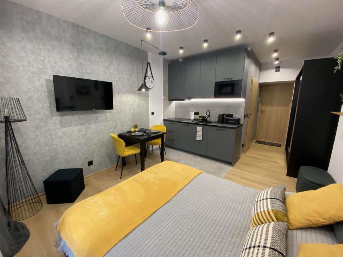 St. Cross Apartment Krakow Luaran gambar