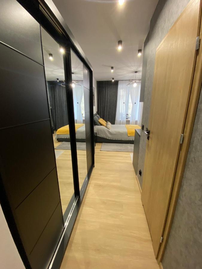 St. Cross Apartment Krakow Luaran gambar