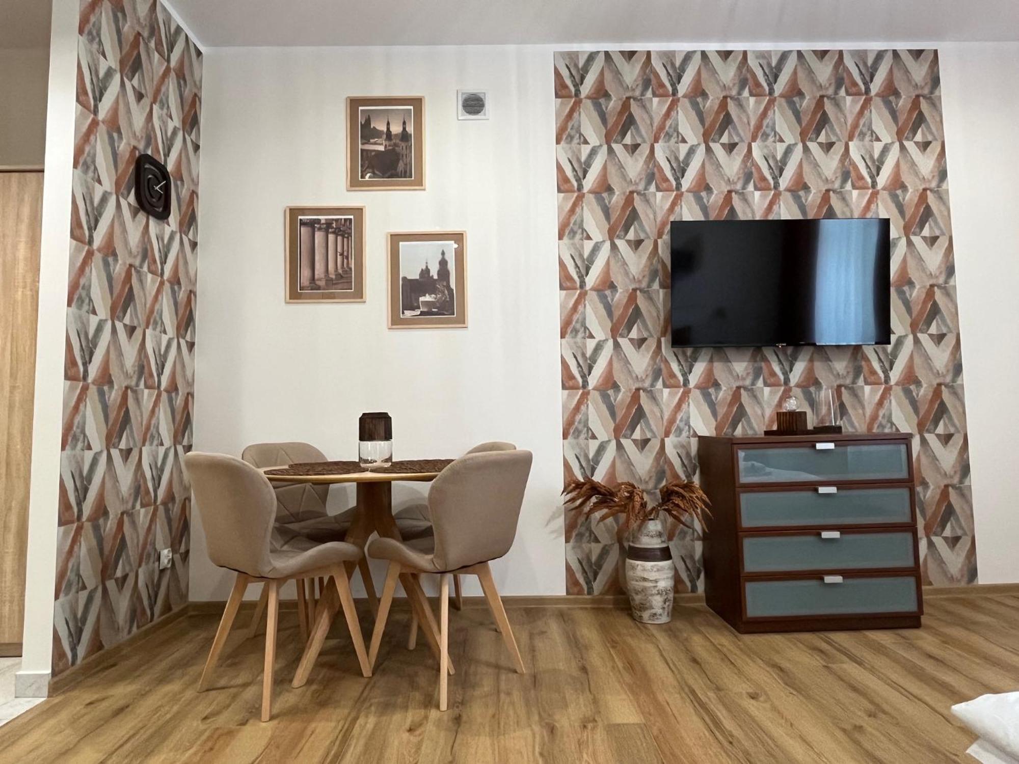 St. Cross Apartment Krakow Luaran gambar