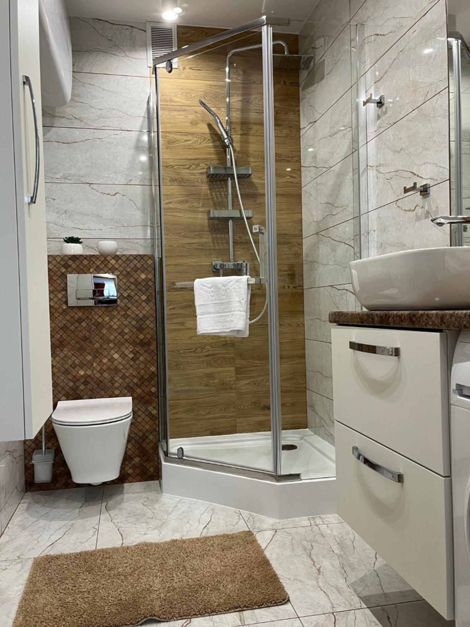 St. Cross Apartment Krakow Luaran gambar
