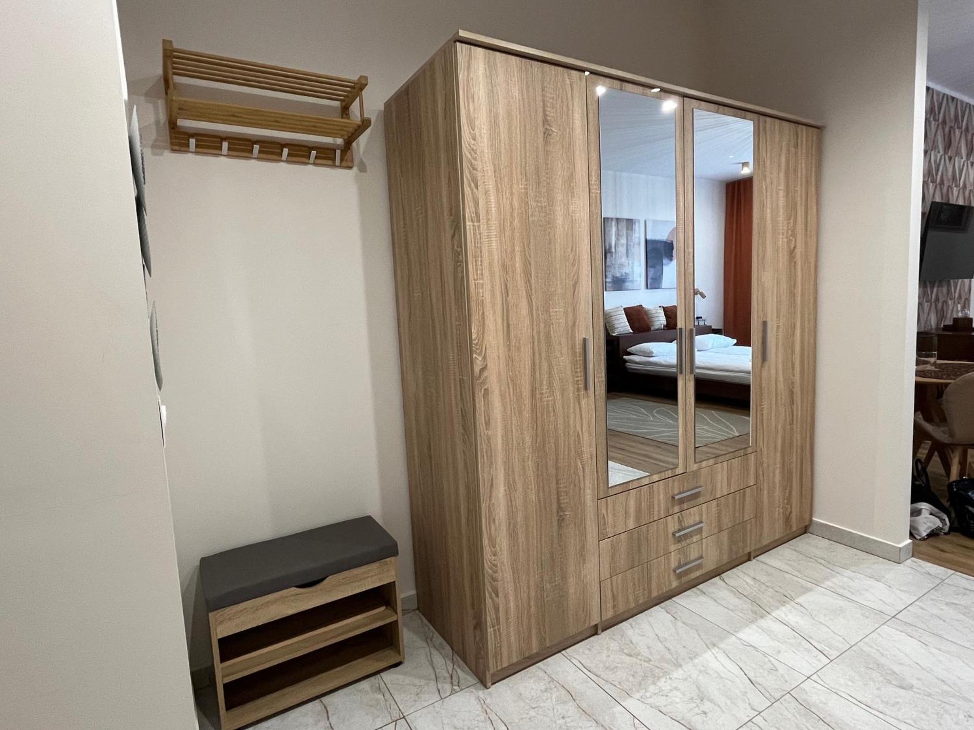 St. Cross Apartment Krakow Luaran gambar